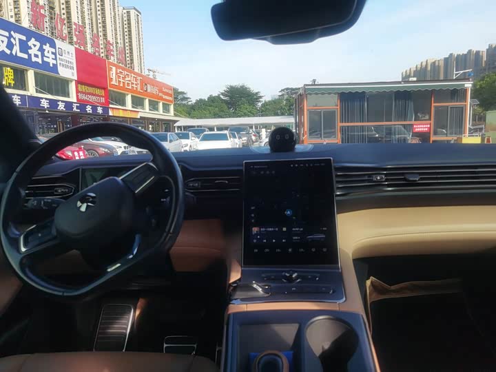 Фото 14 - Nio ES6