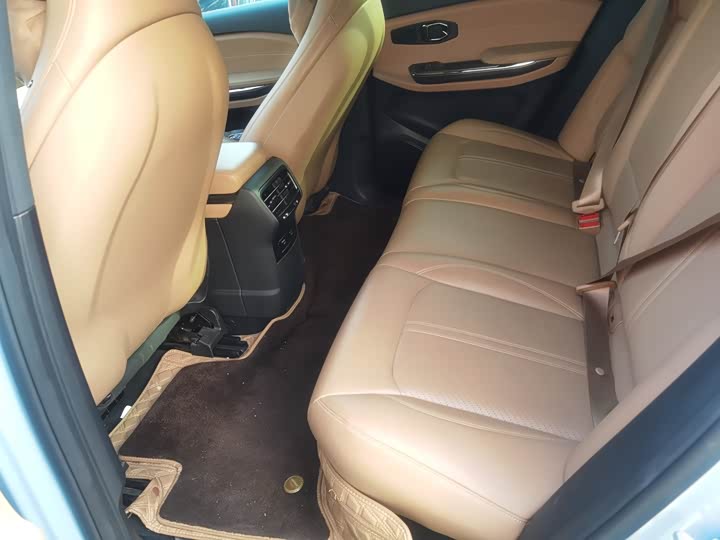 Фото 15 - Nio ES6