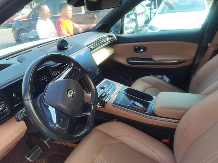 Фото 18 - Nio ES6