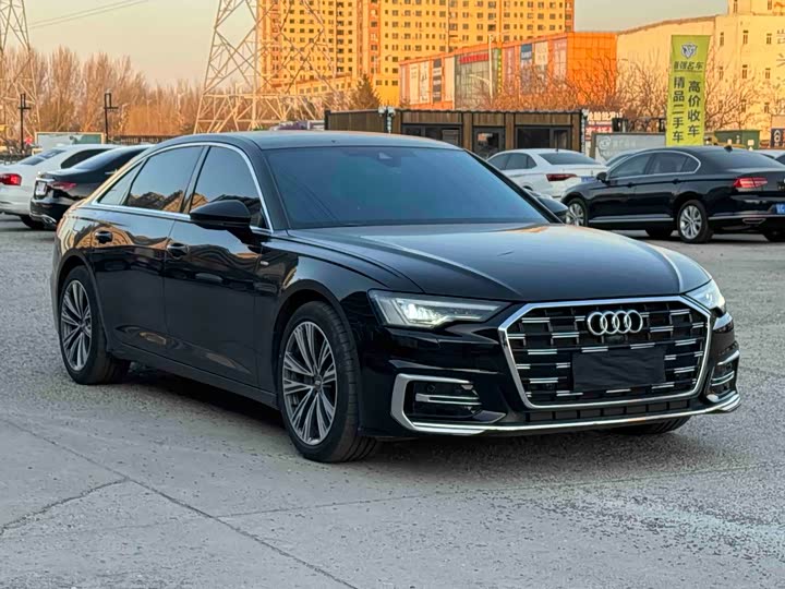 Фото 2 - Audi A6L