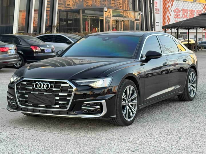 Фото 3 - Audi A6L