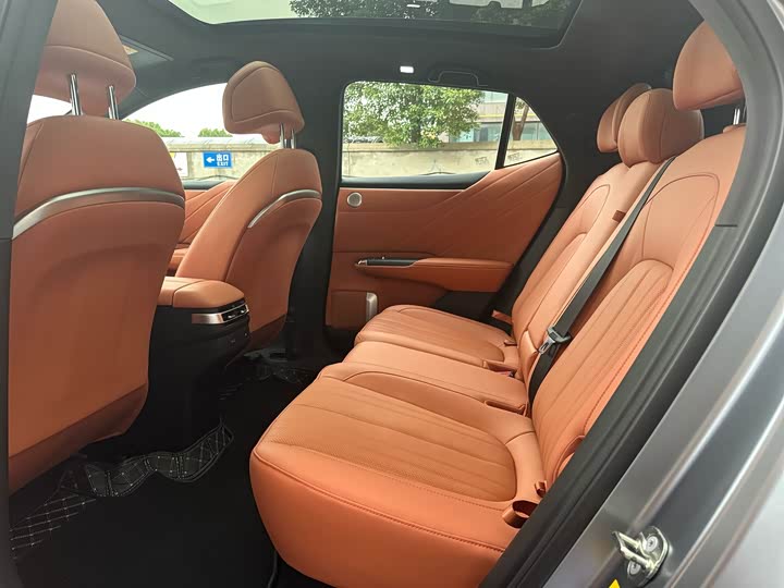 Фото 9 - Changan Qiyuan (Nevo) E07