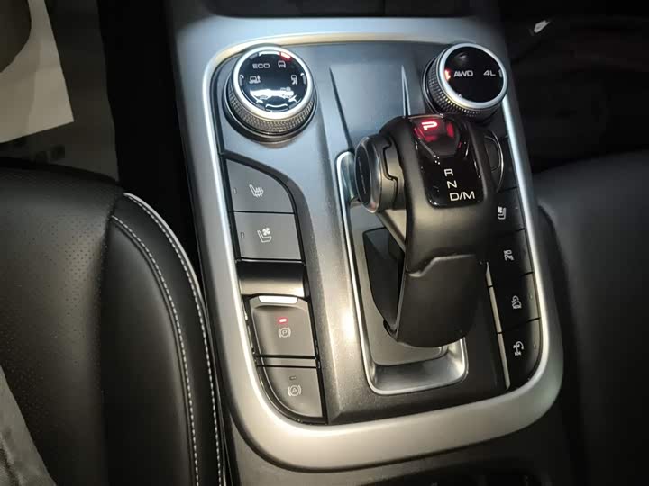 Фото 14 - Tank 300