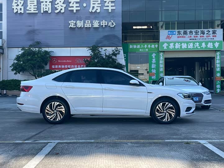 Фото 7 - Volkswagen Sagitar L