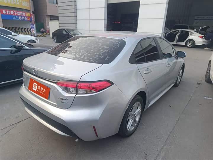 Фото 4 - Toyota Levin