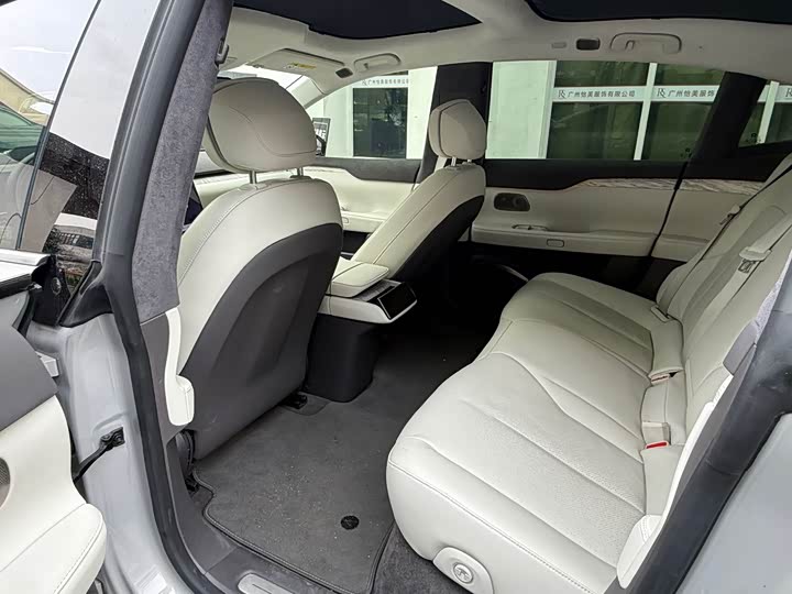 Фото 7 - Nio ET7