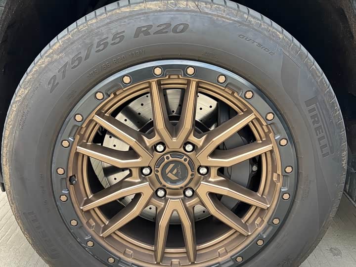 Фото 17 - BYD FangChengBao Leopard 8