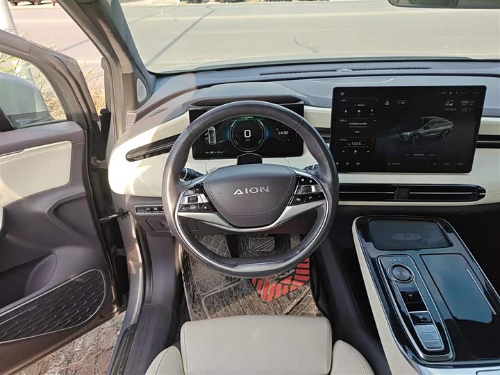 Фото 11 - GAC Aion LX