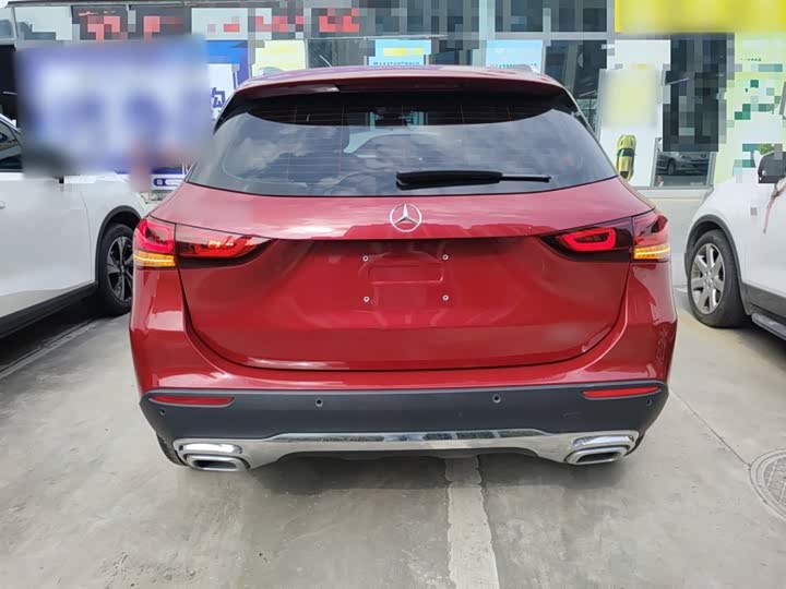 Фото 6 - Mercedes-Benz GLA-Class