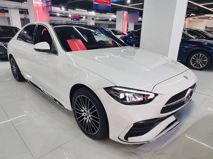 Фото 4 - Mercedes-Benz C-Class