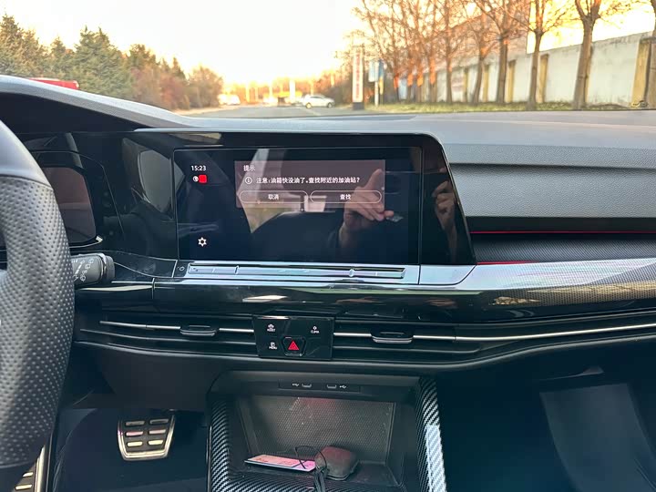 Фото 11 - Volkswagen Golf