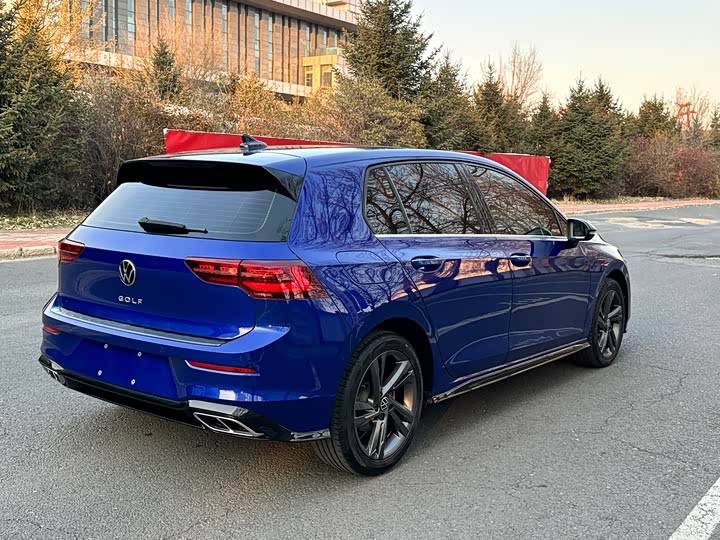 Фото 6 - Volkswagen Golf