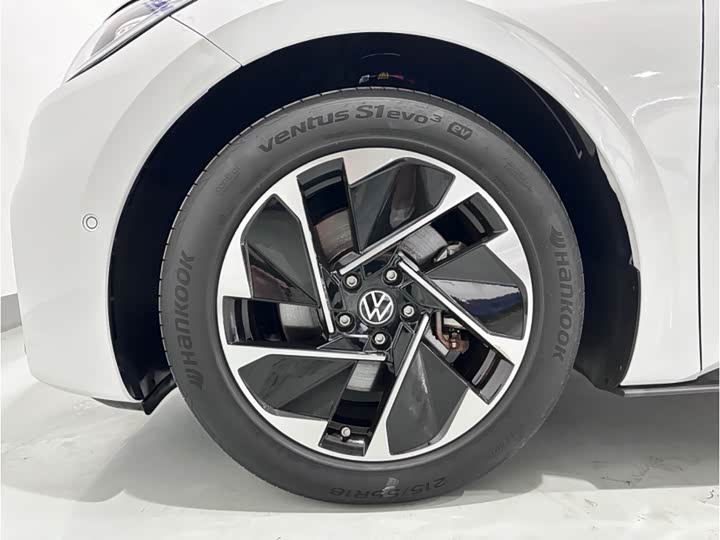 Фото 14 - Volkswagen ID.3