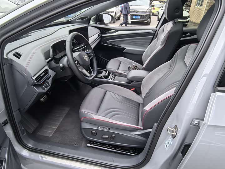 Фото 11 - Volkswagen ID.4 Crozz