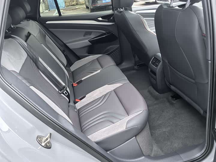 Фото 5 - Volkswagen ID.4 Crozz