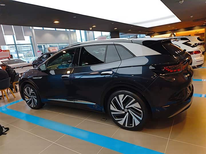 Фото 5 - Volkswagen ID.4 Crozz