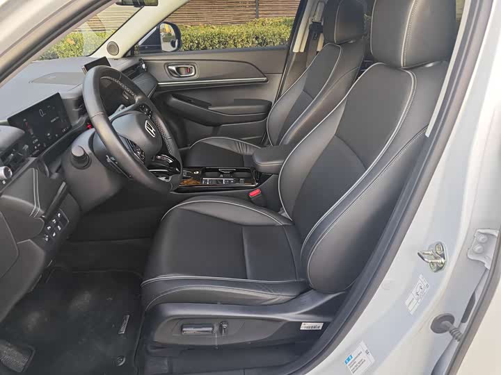 Фото 11 - Honda e:NP1