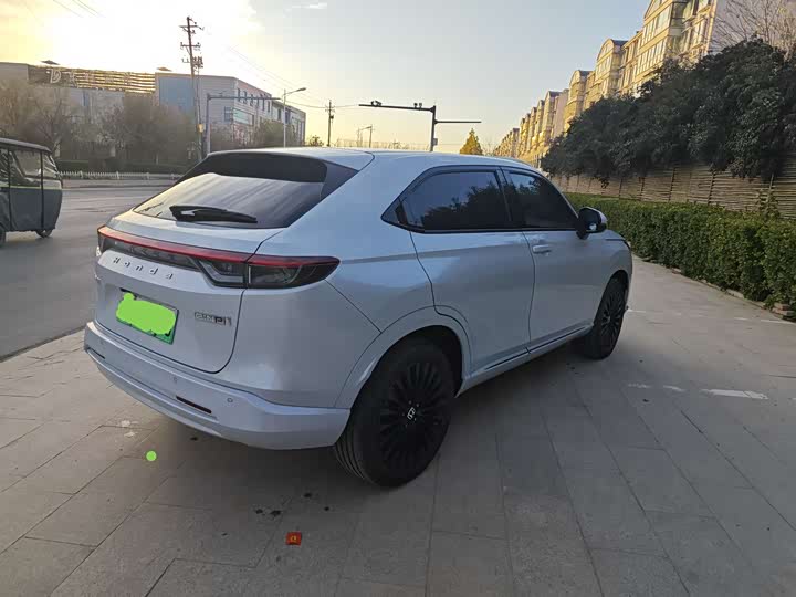 Фото 5 - Honda e:NP1