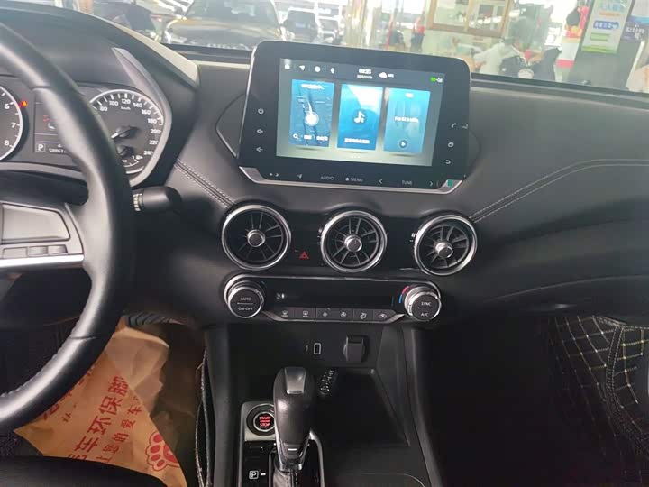 Фото 13 - Nissan Sylphy