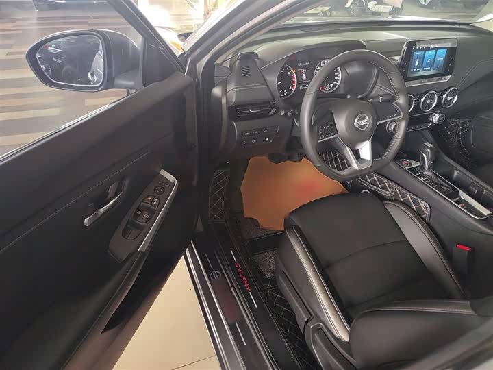 Фото 16 - Nissan Sylphy