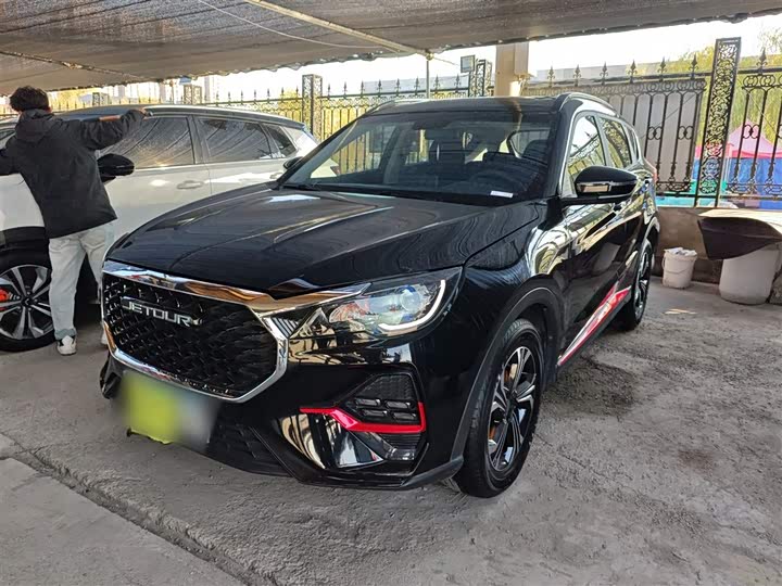 Фото 2 - Jetour X70