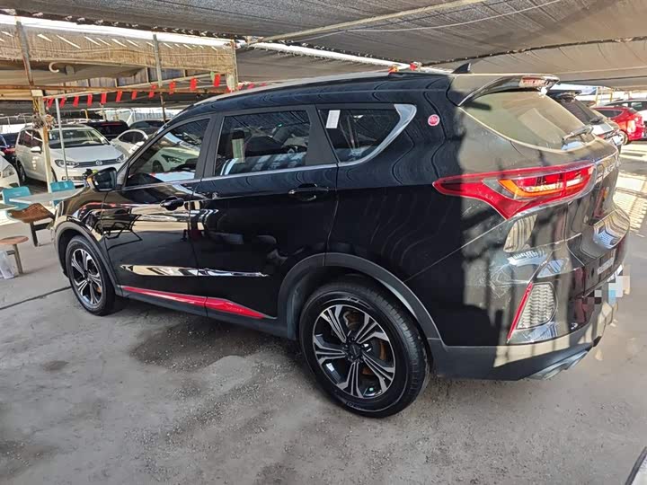 Фото 5 - Jetour X70