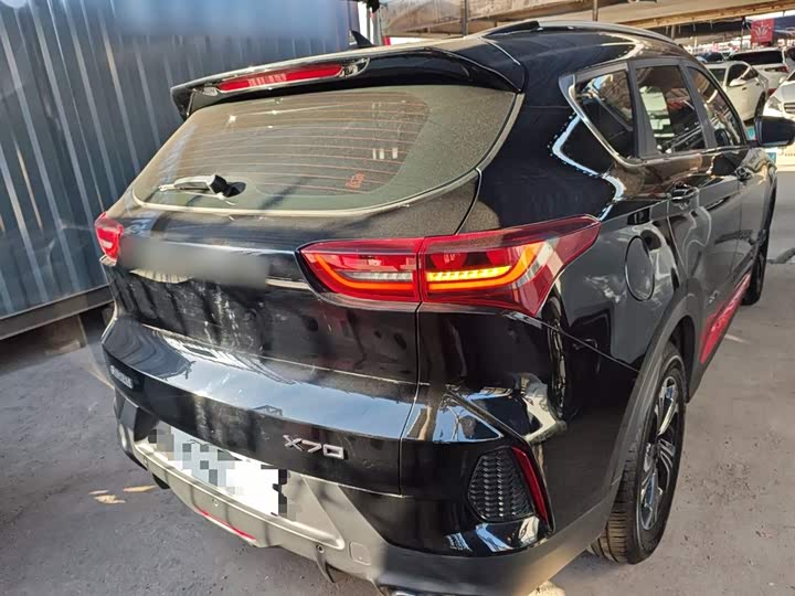 Фото 6 - Jetour X70