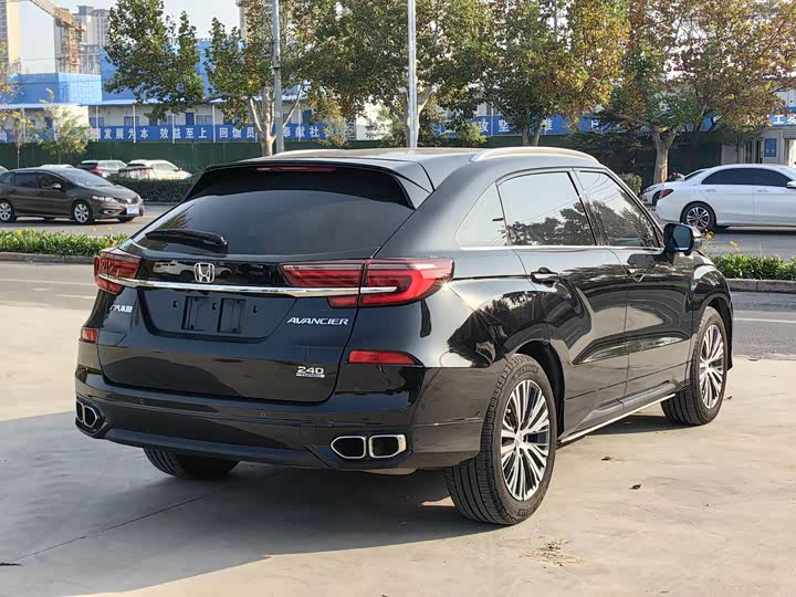 Фото 16 - Honda Avancier