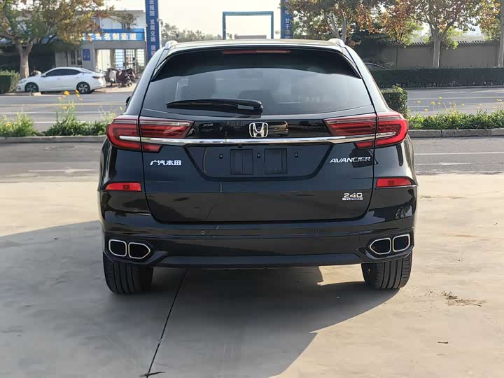 Фото 17 - Honda Avancier