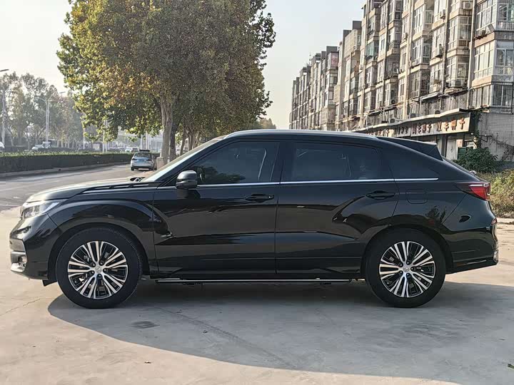 Фото 4 - Honda Avancier