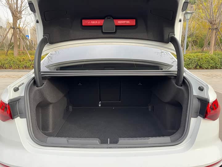 Фото 21 - Audi A3