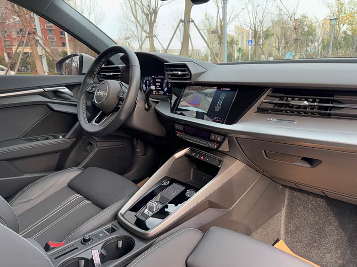 Фото 23 - Audi A3