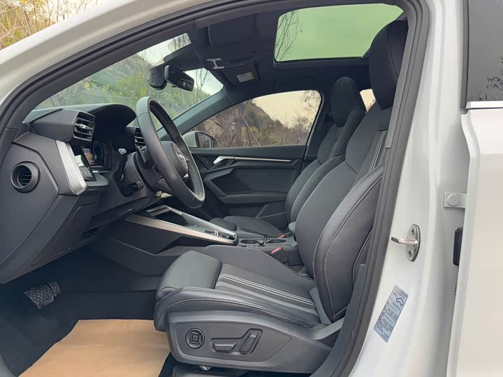 Фото 8 - Audi A3