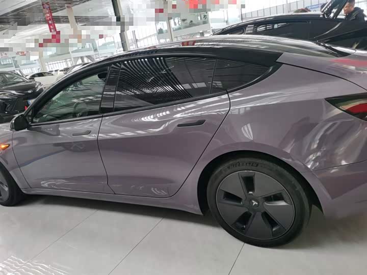 Фото 5 - Tesla Model 3