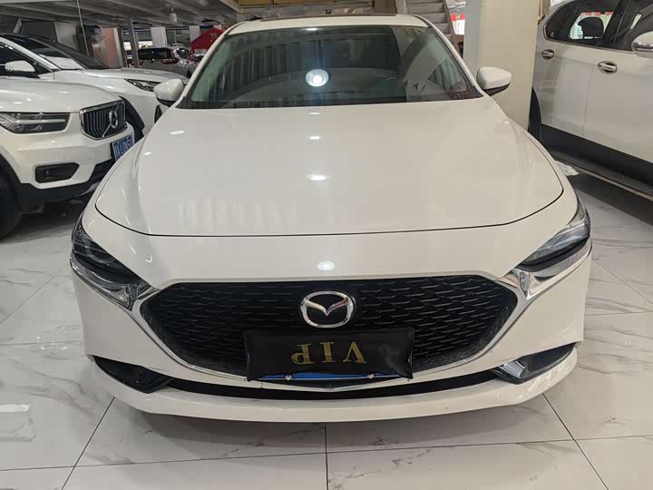 Фото 2 - Mazda 3 (Axela)