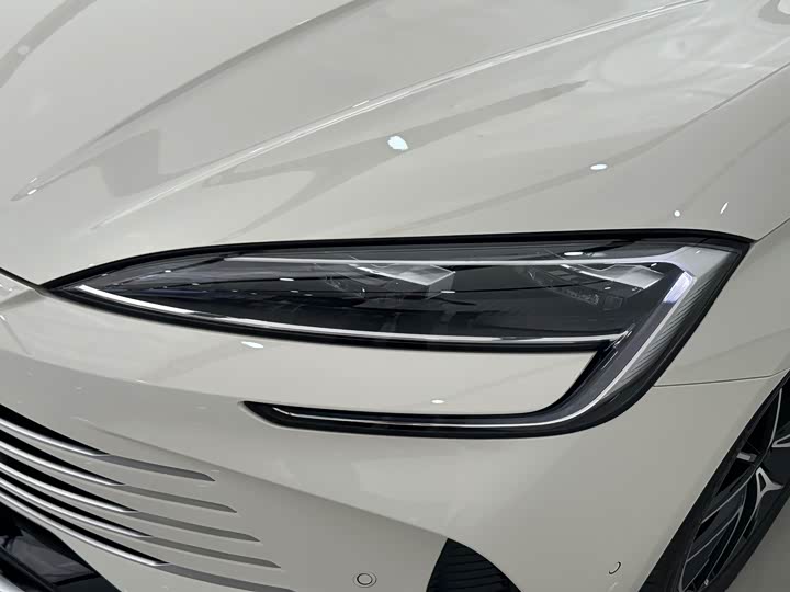 Фото 3 - BYD Seal 07 DM-i Hybrid