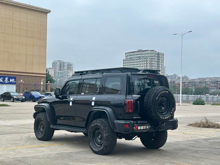 Фото 18 - Tank 300