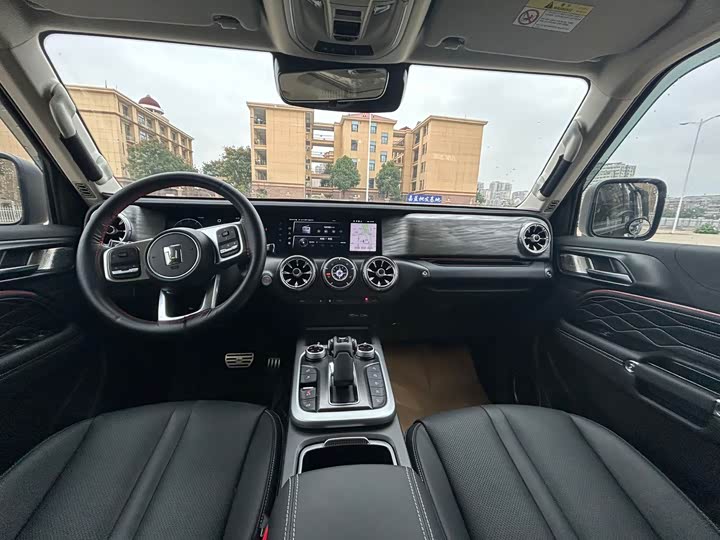 Фото 8 - Tank 300