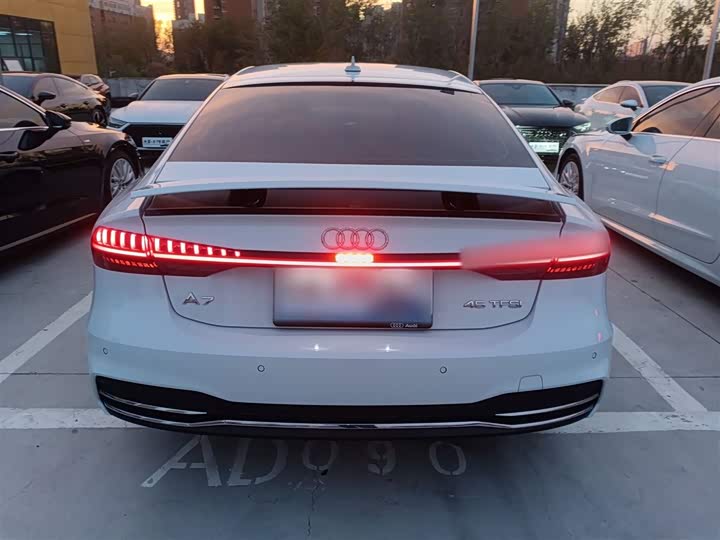 Фото 6 - Audi A7