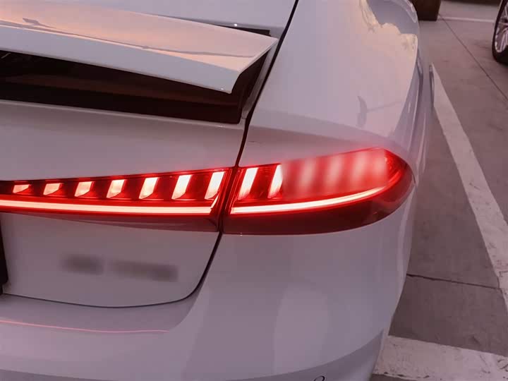 Фото 8 - Audi A7