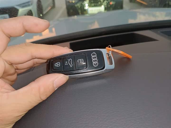 Фото 9 - Audi A7