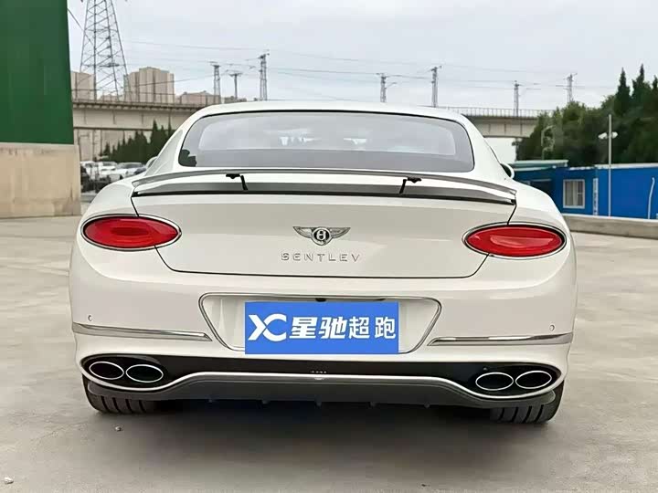 Фото 2 - Bentley Continental GT