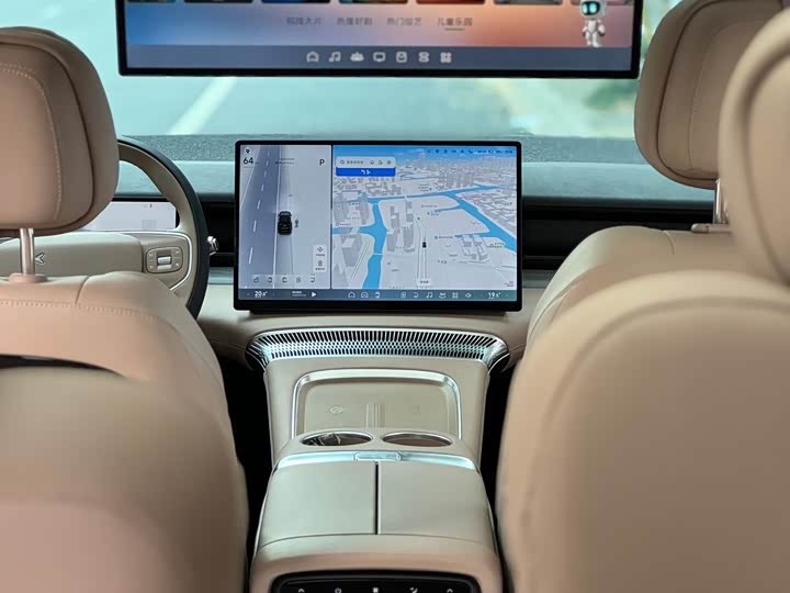 Фото 6 - XPeng X9