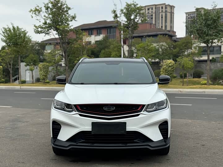 Фото 2 - Geely Coolray