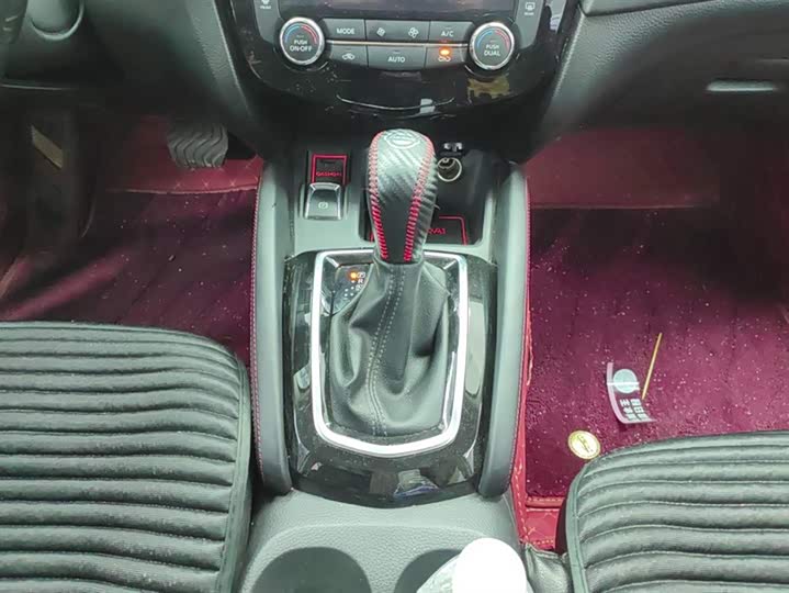 Фото 16 - Nissan Qashqai