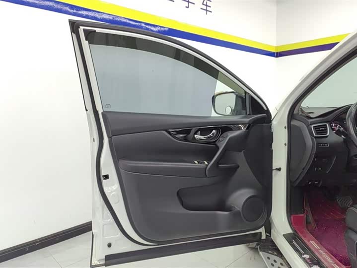 Фото 7 - Nissan Qashqai