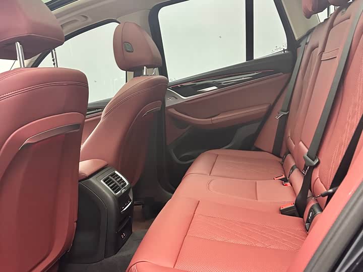 Фото 26 - BMW X3