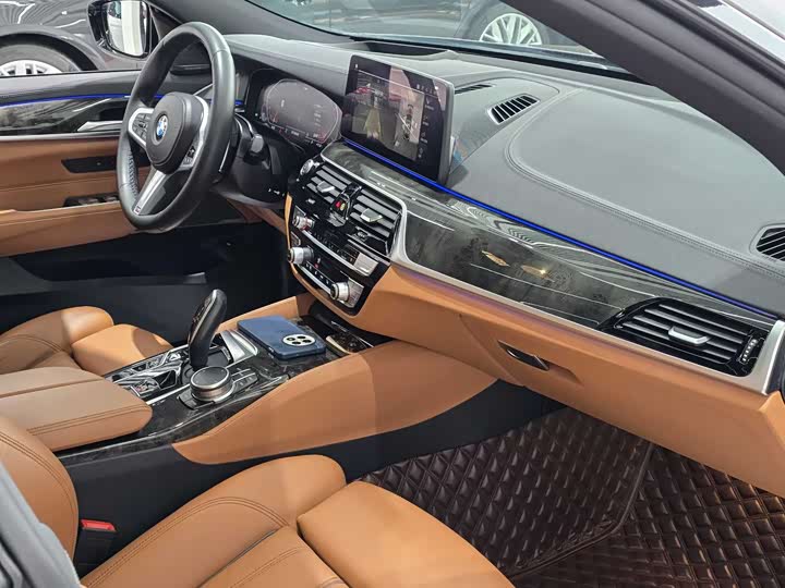 Фото 16 - BMW 6 Series GT