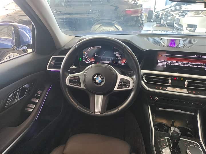 Фото 11 - BMW 3 Series