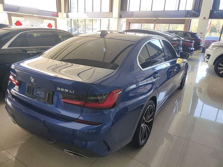 Фото 7 - BMW 3 Series